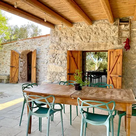 Appartamento Eos Con Piscina Privata Nel Cuore Del Parco Naturale Di Andrano