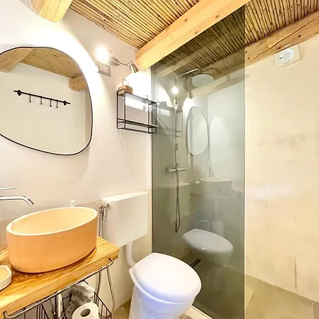 Eos - Con Piscina Privata Nel Cuore Del Parco Naturale Di 아파트 *